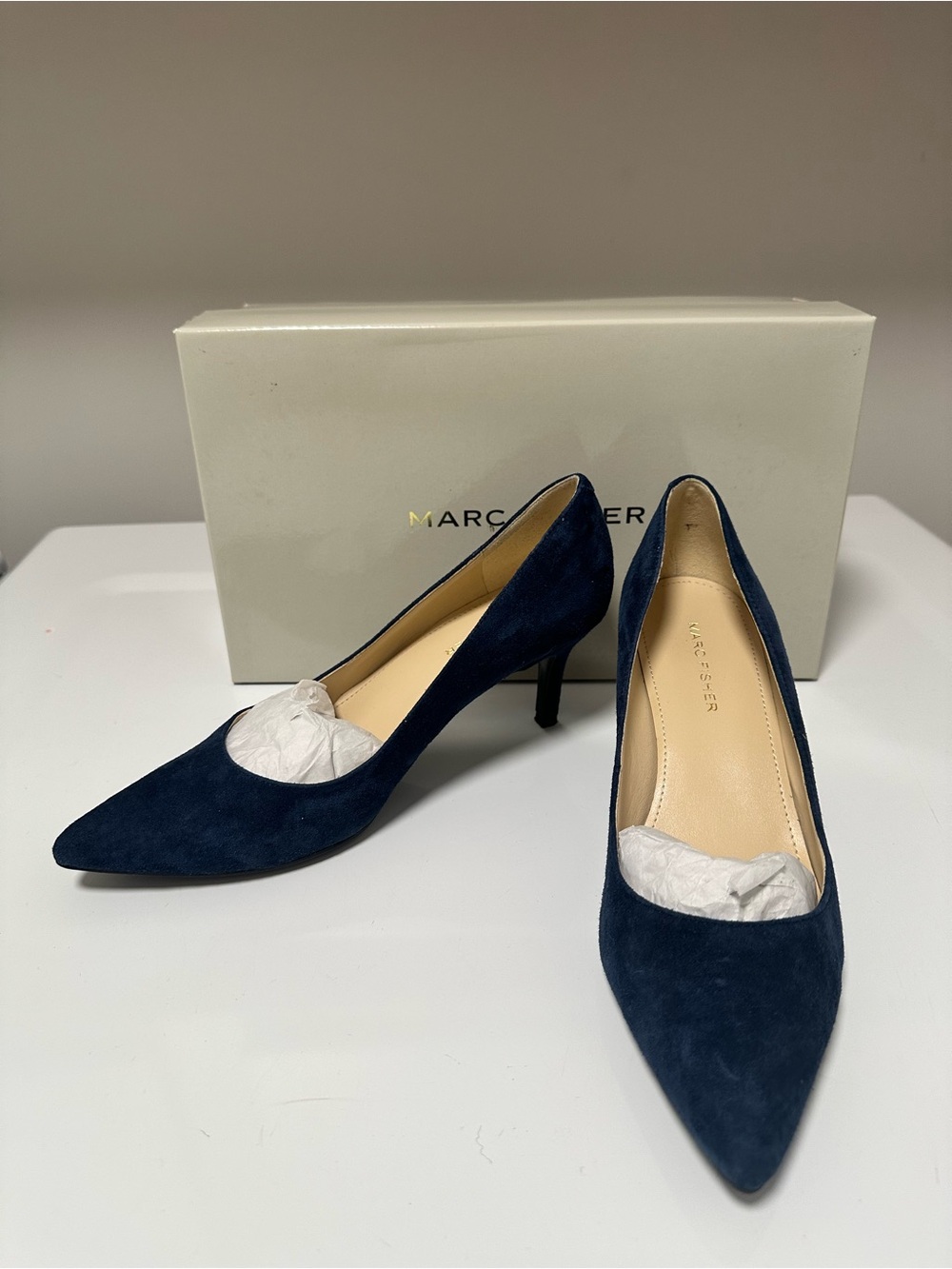 Marc Fisher Navy Suede Pointed Toe Mid Kitten Heel Pumps